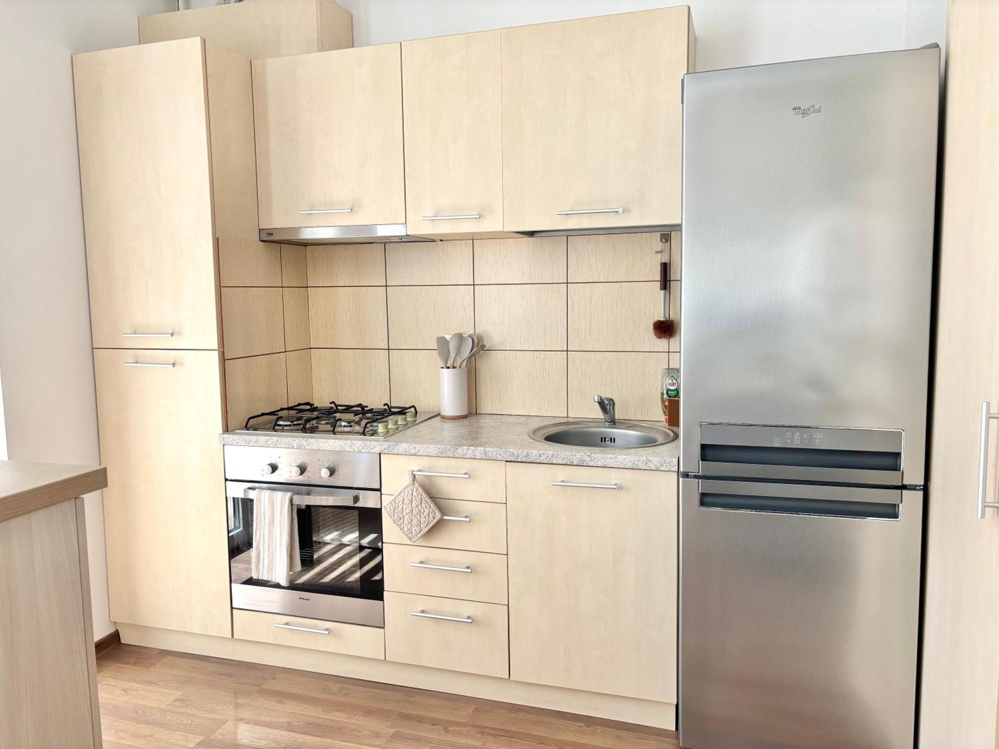 Wanderlust Home Cream, Rasnov Apt For 4, Wifi And Free Parking Exterior foto