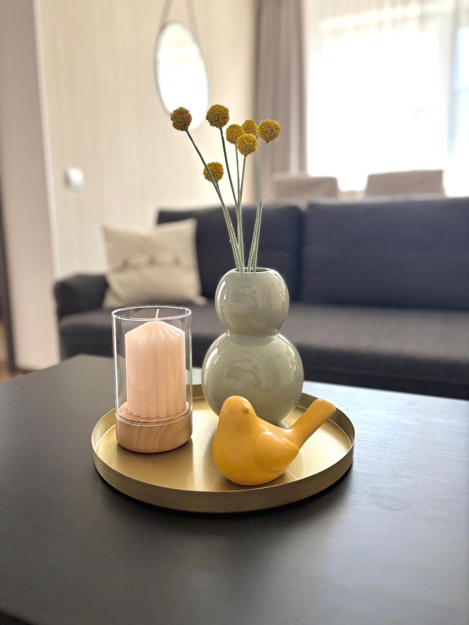 Wanderlust Home Cream, Rasnov Apt For 4, Wifi And Free Parking Exterior foto